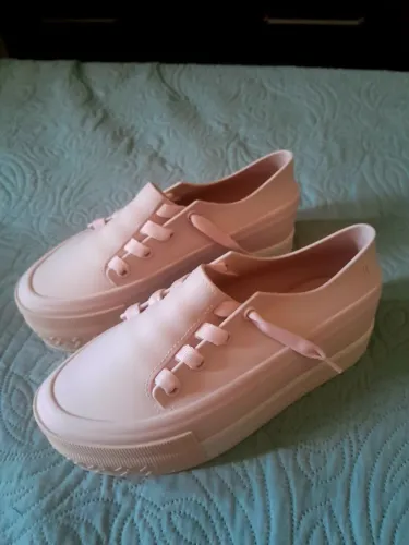 tenis melissa cano curto 38