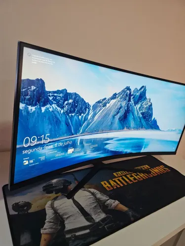 Monitor 34 polegadas curvo /1ms/165hz menos de 4 meses de uso