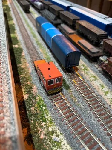 Trem auto de linha com DCC E STAY ALIVE FRATESCHI BITENCOM