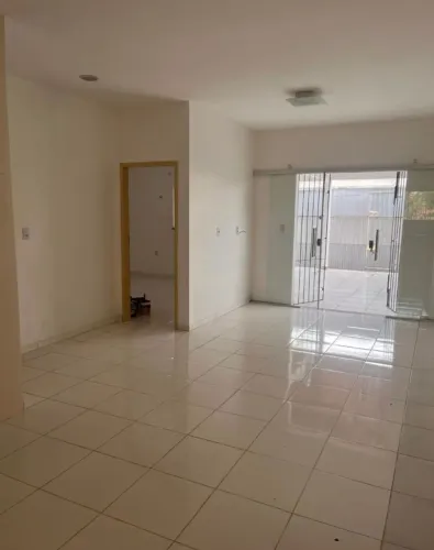 Vende-se casa em Castanhal no bairro Cariri