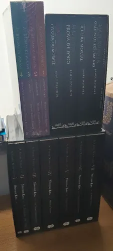 Box de livros diversos