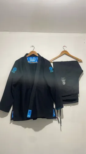 KIMONO JIU JITSU