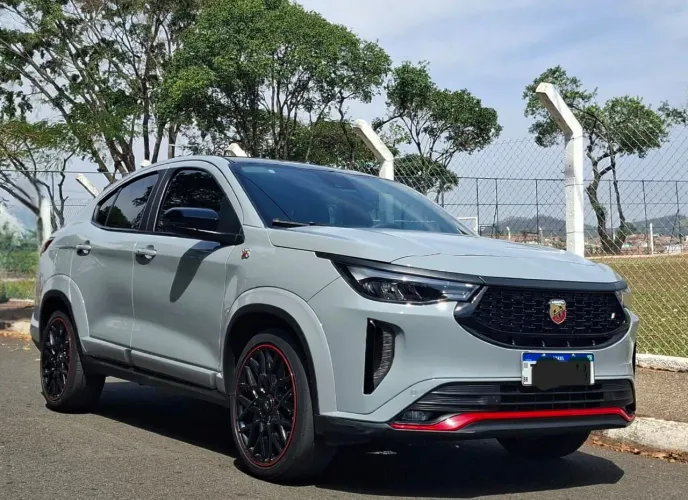 Fiat Fastback Abarth Turbo Flex 1.3 Aut. 2025