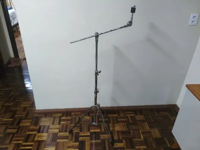 Estante Girafa Prime América com 2 Estágios Cromada