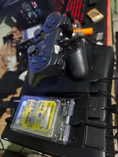 PS2 2 controles Memori Card HD 320gb 90 jogos