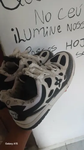 Vendo tênis tamanho 40