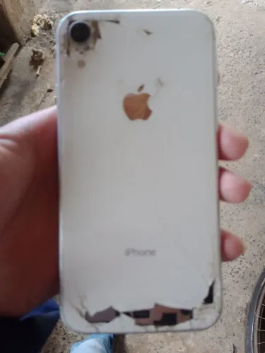 iPhone para tira peças bateria 100%