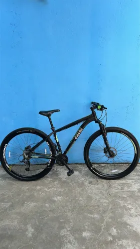 Bicicleta Caloi Flex aro 29