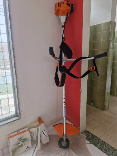 Roçadeira Stihl Completa - Excelente Estado + Brindes ?.