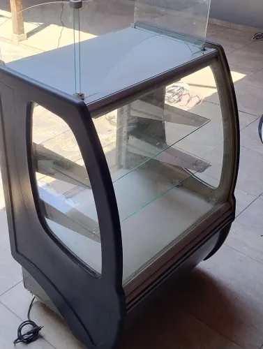 BALCÃO CAIXA 300,00