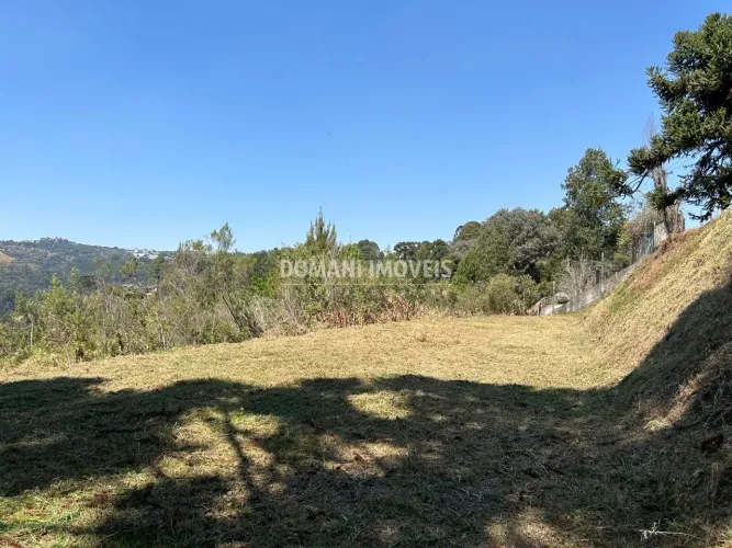 Ampla Área de Terreno com Vista Espetacular na Região do Alto da Vila Inglesa