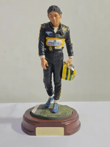 Rara Estátua Ayrton Senna Lotus-Renault John Player Special 1995 Endurance Art of Sport