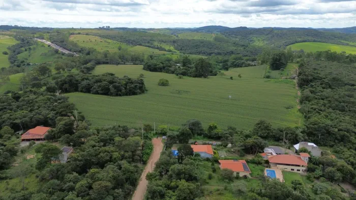 CHÁCARAS FINANCIADAS STA TEREZINHA ITATIAIUÇU.