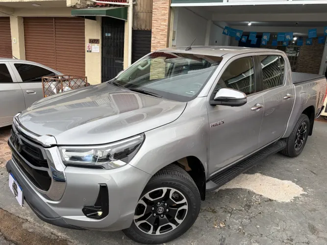 Hilux SRX 2023/2023 4X4 Diesel Automatica, aceito troca e financiamento