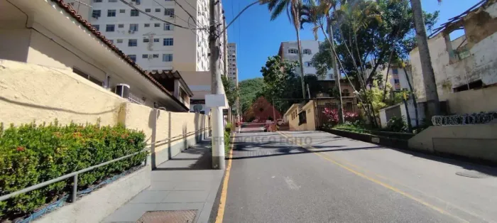 Apartamento com 2 quartos, 52 m² - venda por R$ 300.000 ou aluguel por R$ 1.300/mês - Sant