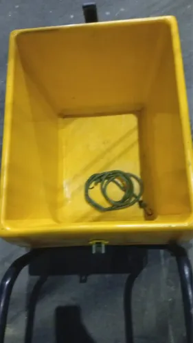 VENDO CARRINHO DE PICOLÉ 