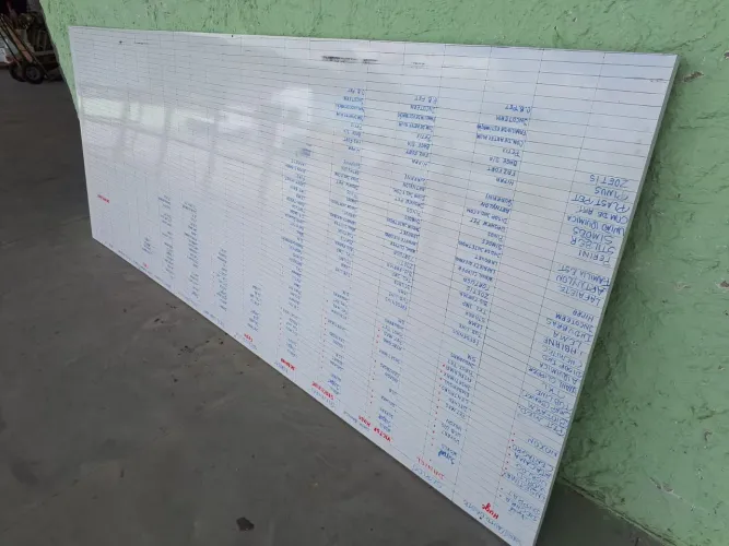 Quadro Lousa branco 3.10M x 2.15M escola reforço