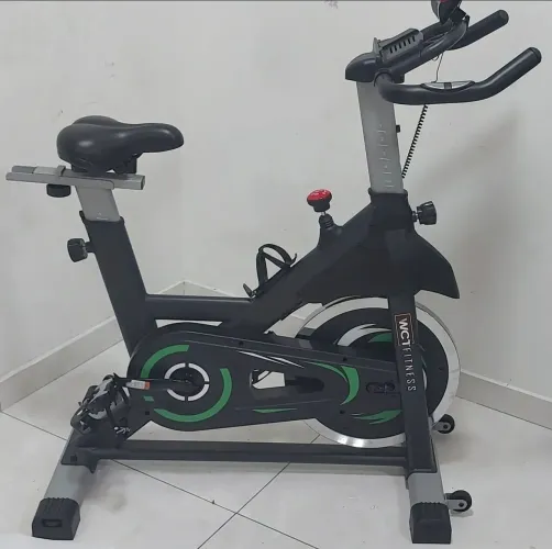 Bicicleta Ergométrica Spinning 20kg WCT Fitness