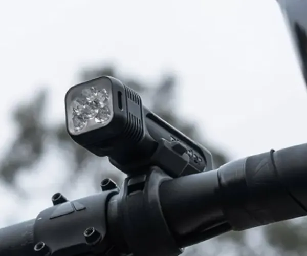 Knog Luz dianteira Blinder 1300