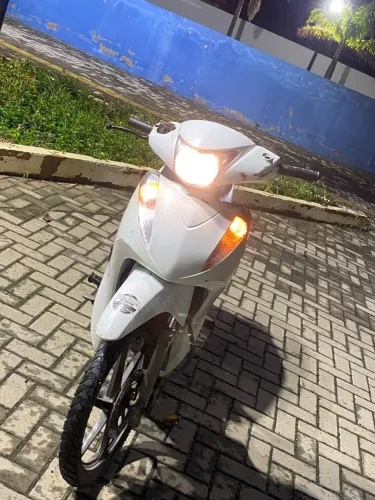 Vendo Honda biz 125 FLEX