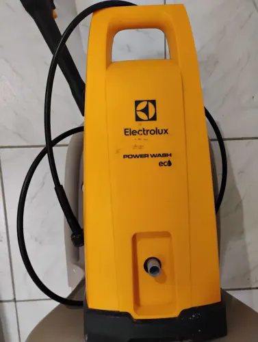 Lavadora de Alta Pressão Electrolux