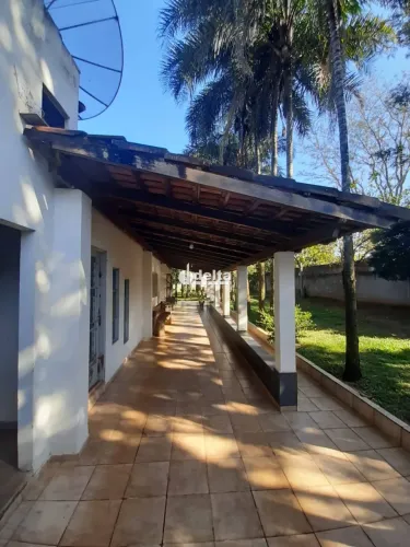Chácara disponível para venda no bairro Morada Nova em Uberlândia-MG