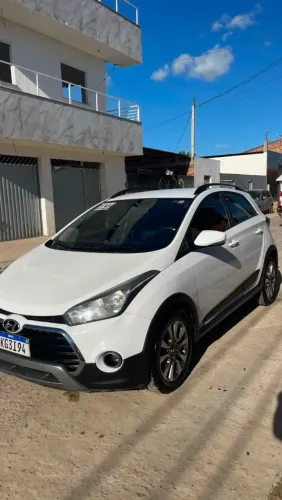 Hyundai HB20X Style 1.6 Flex 16V Mec. 2017