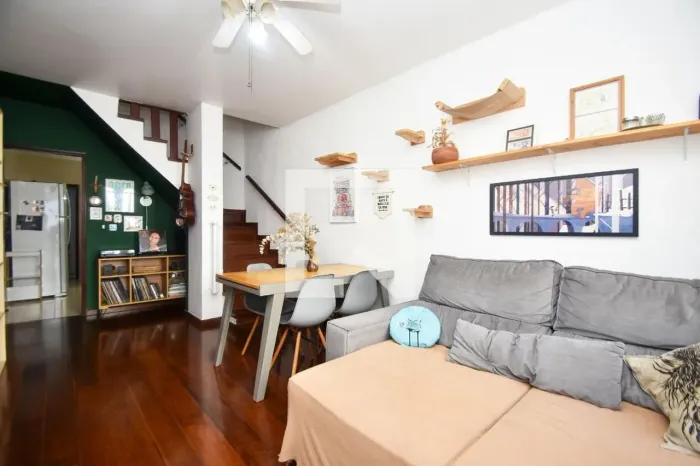 Casa à Venda - Alto de Pinheiros, 3 Quartos, 136 m2