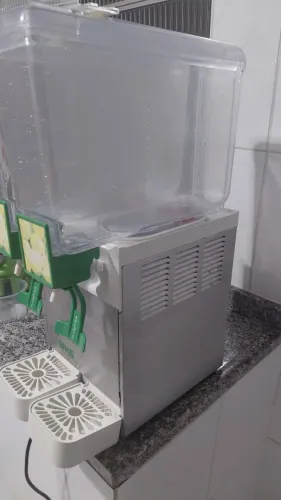 REFRESQUEIRA