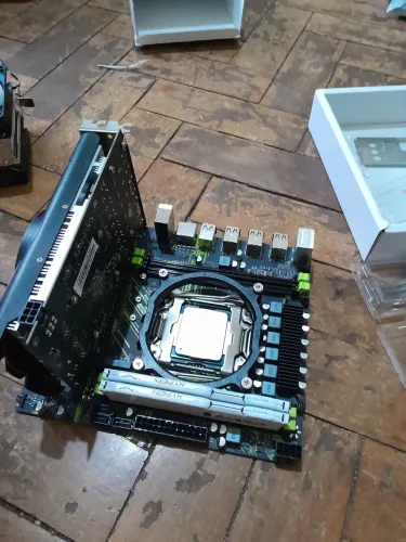 RX 470 (com defeito)