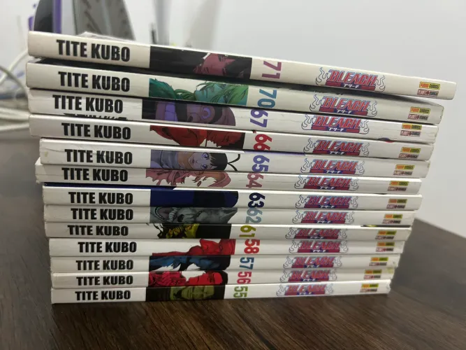 Mangás Bleach Vol. 55 ao 58, 61 ao 67, 70 e 71