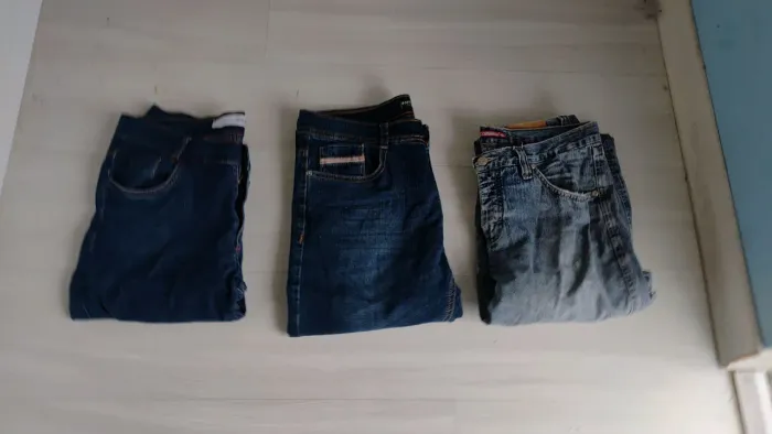 KIT CALCAS JEANS 3 UNIDADES TAMANHO 42