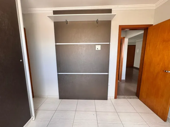 PAINEL DE TV / PAINEL PLANEJADO