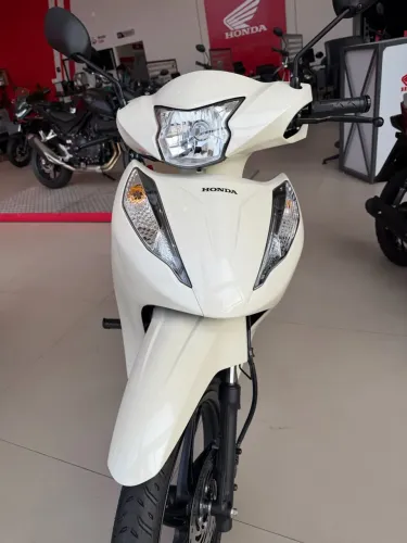 Honda Biz 125 EX Branco com Caramelo, emplacada Zero km