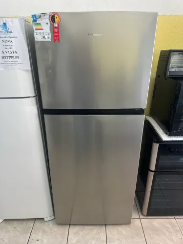 Geladeira / Refrigerador Hisense 379 litros 127v NOVA