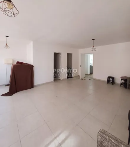 Apartamento com 4 quartos em Aflitos