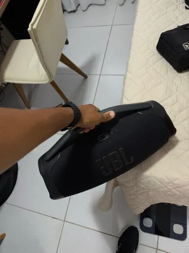 JBL BOMBOX 3 POUCO USADA
