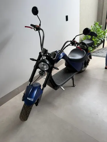 Moto elétrica custom Watts W7