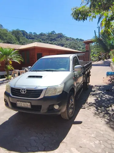 Toyota Hilux CS D4-d 4X4 3.0 TDI Dies. Mec. 2013