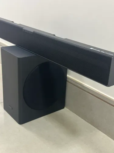 Soundbar Samsung HW-Q60T + Subwoofer | 360W Dolby Audio | Bluetooth | Excelente