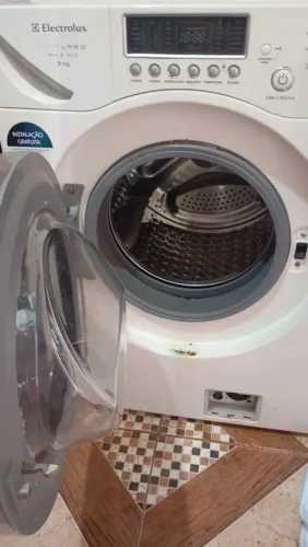 Máquina lava e seca Eletrolux 8kg