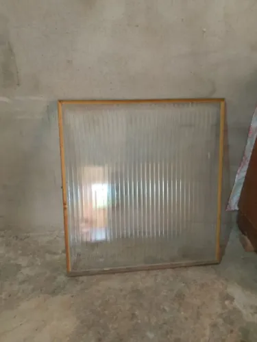 Janela pra porta de vidro 