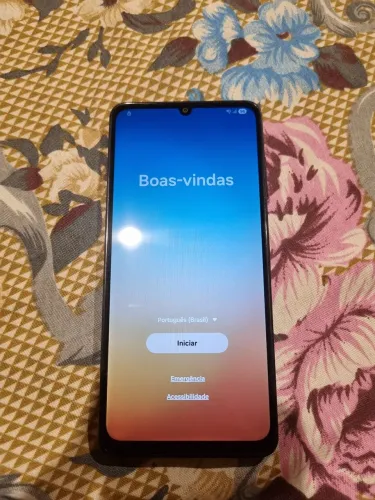 Vendo A06 Semi Novo ( 128 GB )