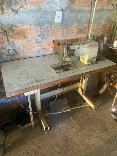 Máquina de costura