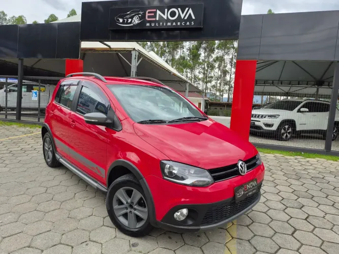 Volkswagen Crossfox 1.6 MI Total Flex 8V 5P 2012