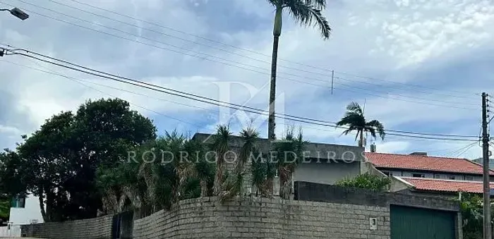 Casa à venda em Coqueiros, Florianópolis, com vista para o mar