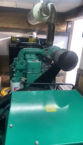 Gerador CUMMINS 65/55/50 kVA (65kVA/55kVA/50kVA) 2013