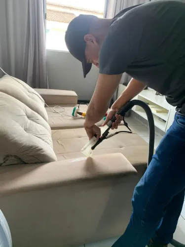 LAVAGEM A SECO A DOMICÍLIO! 