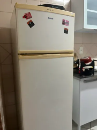 Vendo geladeira em bom estado