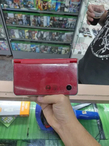 Nintendo DSXL Edição do Mario Bros 25 anos! Vai completo com R4 cheio de jogos + Case!!!